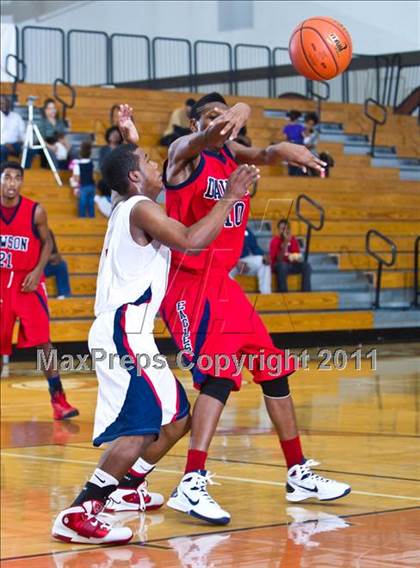 Thumbnail 3 in Atascocita vs Dawson (McDonald's Texas Invitational) photogallery.