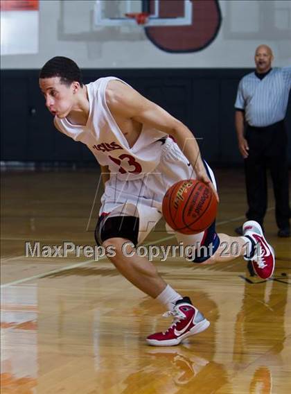 Thumbnail 2 in Atascocita vs Dawson (McDonald's Texas Invitational) photogallery.