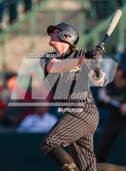 Thumbnail 1 in Nogales vs Verrado (AIA 5A State Final) photogallery.