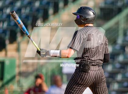 Thumbnail 3 in Nogales vs Verrado (AIA 5A State Final) photogallery.