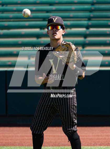 Thumbnail 3 in Nogales vs Verrado (AIA 5A State Final) photogallery.