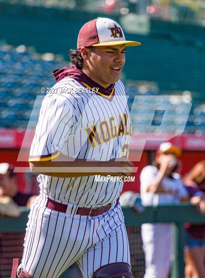 Thumbnail 1 in Nogales vs Verrado (AIA 5A State Final) photogallery.