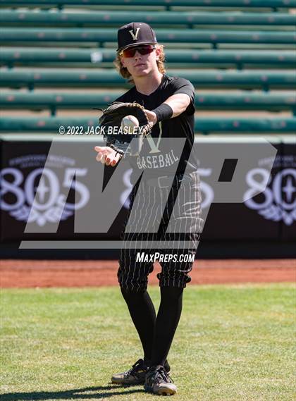 Thumbnail 3 in Nogales vs Verrado (AIA 5A State Final) photogallery.