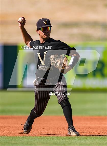 Thumbnail 3 in Nogales vs Verrado (AIA 5A State Final) photogallery.