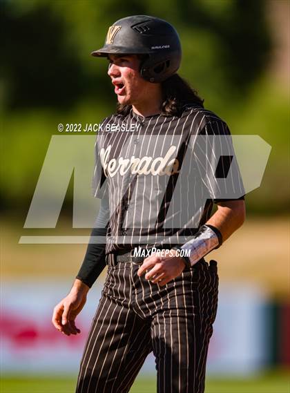 Thumbnail 1 in Nogales vs Verrado (AIA 5A State Final) photogallery.
