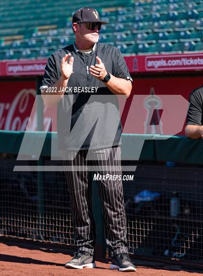 Thumbnail 2 in Nogales vs Verrado (AIA 5A State Final) photogallery.