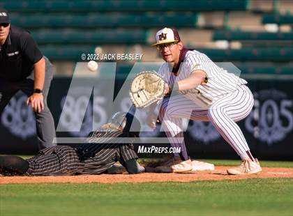 Thumbnail 2 in Nogales vs Verrado (AIA 5A State Final) photogallery.