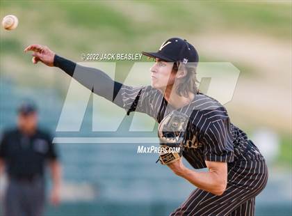 Thumbnail 1 in Nogales vs Verrado (AIA 5A State Final) photogallery.