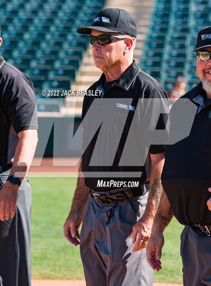 Thumbnail 1 in Nogales vs Verrado (AIA 5A State Final) photogallery.