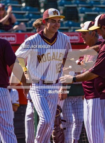 Thumbnail 1 in Nogales vs Verrado (AIA 5A State Final) photogallery.