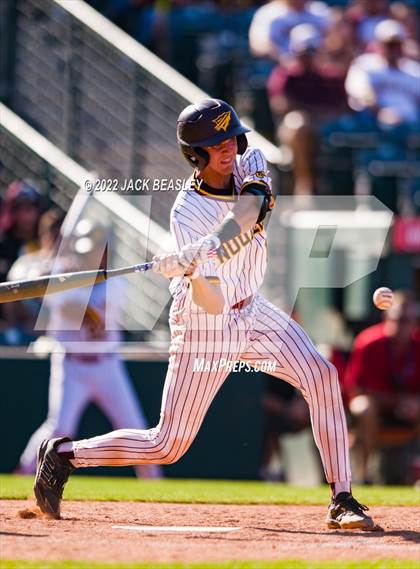 Thumbnail 3 in Nogales vs Verrado (AIA 5A State Final) photogallery.