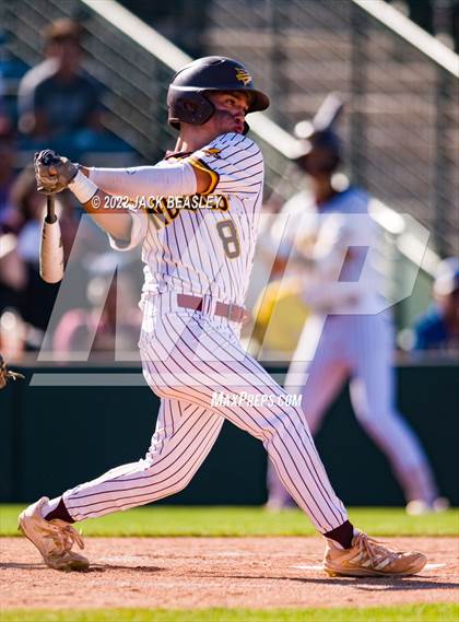 Thumbnail 2 in Nogales vs Verrado (AIA 5A State Final) photogallery.