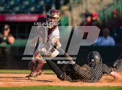 Thumbnail 1 in Nogales vs Verrado (AIA 5A State Final) photogallery.
