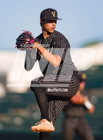Thumbnail 3 in Nogales vs Verrado (AIA 5A State Final) photogallery.