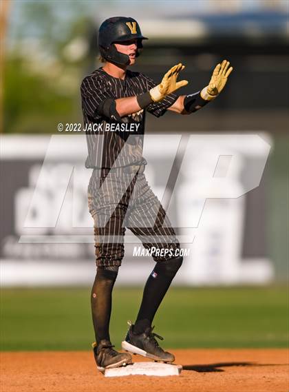 Thumbnail 2 in Nogales vs Verrado (AIA 5A State Final) photogallery.