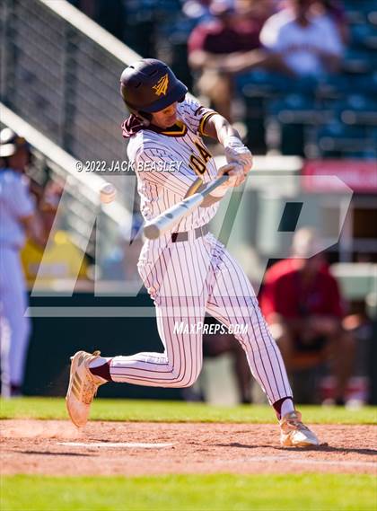 Thumbnail 3 in Nogales vs Verrado (AIA 5A State Final) photogallery.