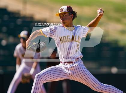 Thumbnail 2 in Nogales vs Verrado (AIA 5A State Final) photogallery.