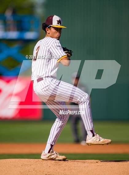 Thumbnail 3 in Nogales vs Verrado (AIA 5A State Final) photogallery.
