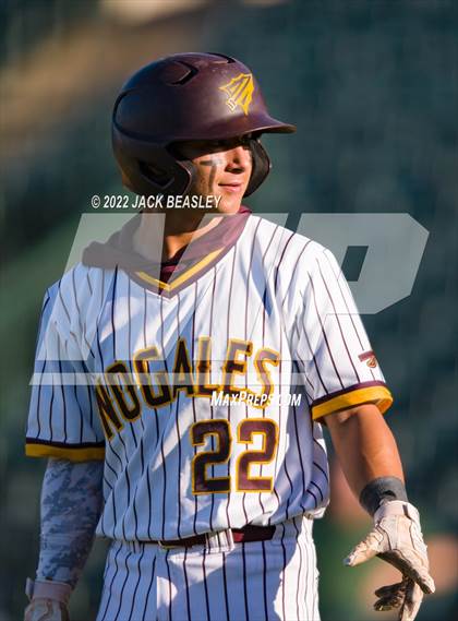Thumbnail 2 in Nogales vs Verrado (AIA 5A State Final) photogallery.