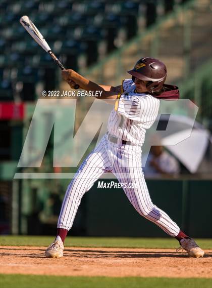 Thumbnail 3 in Nogales vs Verrado (AIA 5A State Final) photogallery.