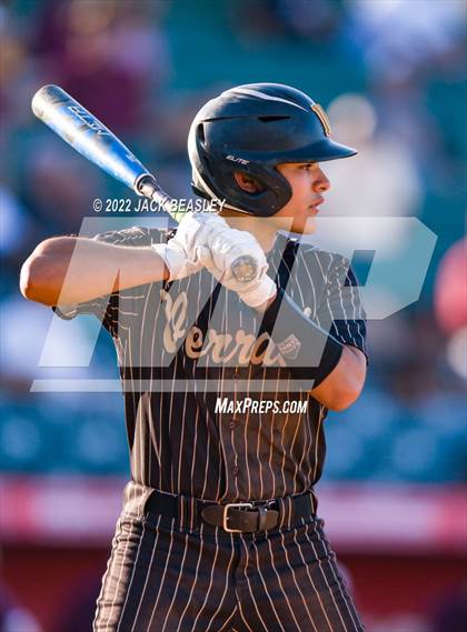 Thumbnail 1 in Nogales vs Verrado (AIA 5A State Final) photogallery.
