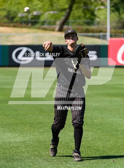 Thumbnail 3 in Nogales vs Verrado (AIA 5A State Final) photogallery.