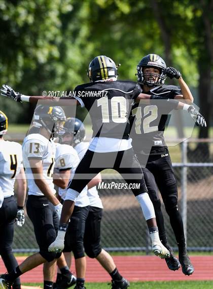 Thumbnail 3 in McQuaid Jesuit @ Rush-Henrietta photogallery.