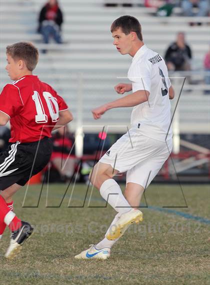 Thumbnail 2 in New London vs. Hortonville photogallery.
