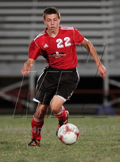 Thumbnail 1 in New London vs. Hortonville photogallery.
