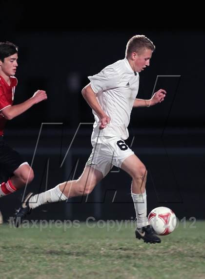 Thumbnail 1 in New London vs. Hortonville photogallery.