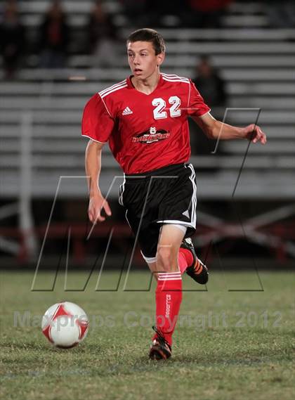 Thumbnail 2 in New London vs. Hortonville photogallery.