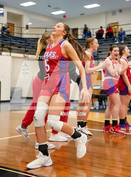 Thumbnail 2 in Western Boone vs. Lebanon (IHSAA 4a Sectional 25 First Round) photogallery.