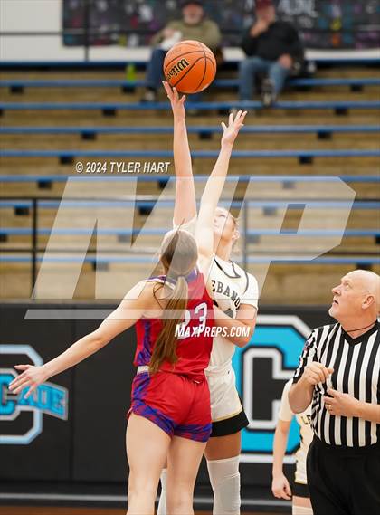 Thumbnail 2 in Western Boone vs. Lebanon (IHSAA 4a Sectional 25 First Round) photogallery.