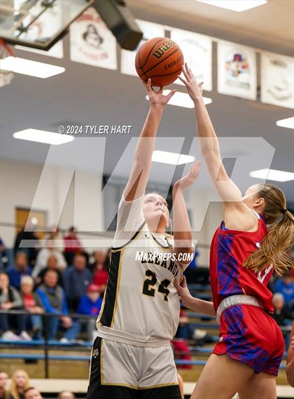 Thumbnail 1 in Western Boone vs. Lebanon (IHSAA 4a Sectional 25 First Round) photogallery.