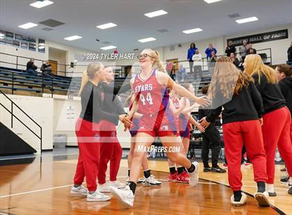 Thumbnail 1 in Western Boone vs. Lebanon (IHSAA 4a Sectional 25 First Round) photogallery.