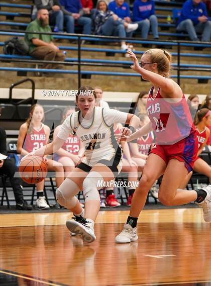 Thumbnail 3 in Western Boone vs. Lebanon (IHSAA 4a Sectional 25 First Round) photogallery.