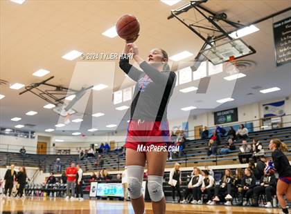 Thumbnail 2 in Western Boone vs. Lebanon (IHSAA 4a Sectional 25 First Round) photogallery.