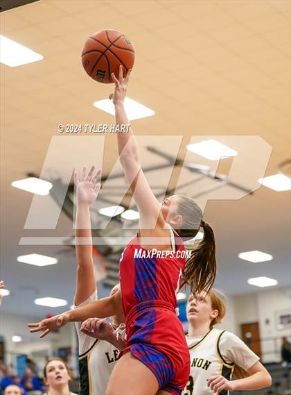 Thumbnail 3 in Western Boone vs. Lebanon (IHSAA 4a Sectional 25 First Round) photogallery.