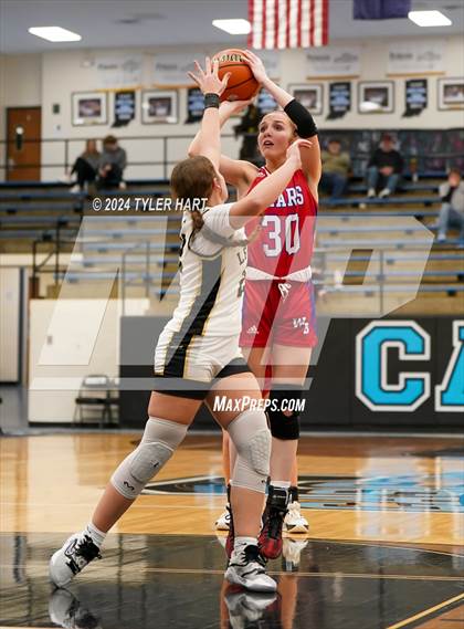Thumbnail 1 in Western Boone vs. Lebanon (IHSAA 4a Sectional 25 First Round) photogallery.