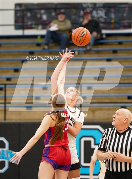 Thumbnail 3 in Western Boone vs. Lebanon (IHSAA 4a Sectional 25 First Round) photogallery.