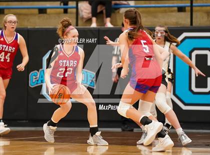 Thumbnail 2 in Western Boone vs. Lebanon (IHSAA 4a Sectional 25 First Round) photogallery.