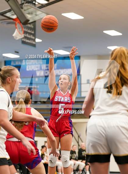 Thumbnail 1 in Western Boone vs. Lebanon (IHSAA 4a Sectional 25 First Round) photogallery.