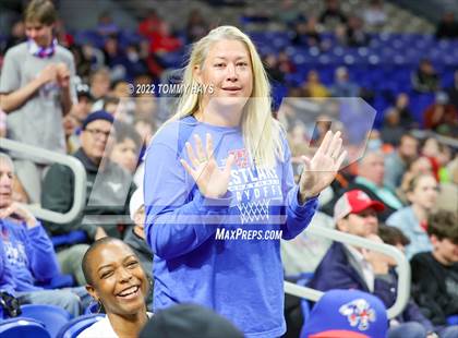 Thumbnail 3 in Westlake vs. McKinney (UIL 6A State Semifinal) photogallery.
