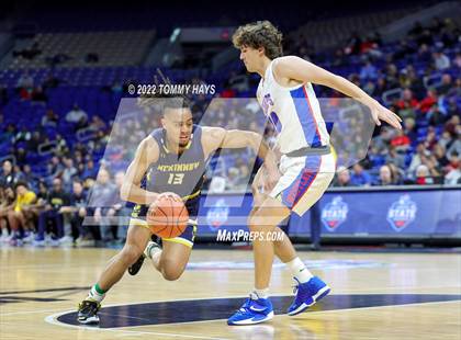 Thumbnail 1 in Westlake vs. McKinney (UIL 6A State Semifinal) photogallery.