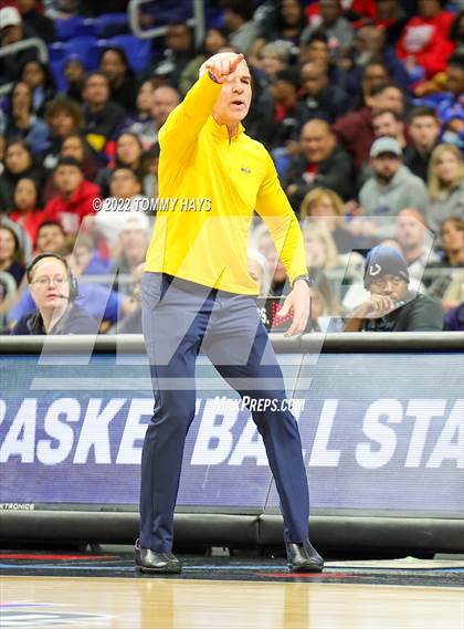 Thumbnail 3 in Westlake vs. McKinney (UIL 6A State Semifinal) photogallery.