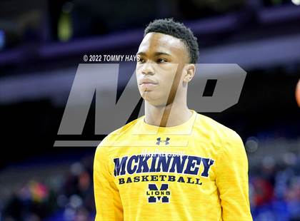 Thumbnail 1 in Westlake vs. McKinney (UIL 6A State Semifinal) photogallery.