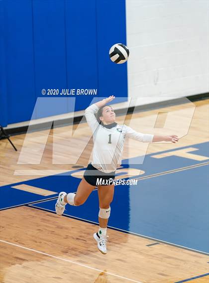 Thumbnail 3 in Cathedral vs Indianapolis Bishop Chatard (City Conference Tournament Semifinal) photogallery.