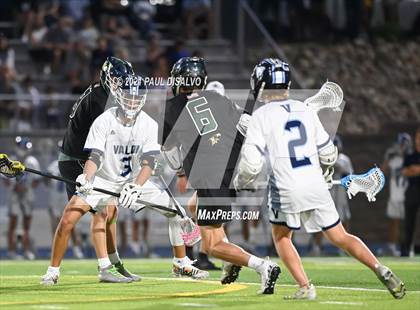 Thumbnail 2 in Mountain Vista vs. Valor Christian (CHSAA 5A State Final) photogallery.