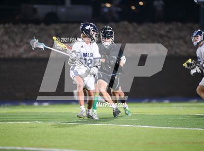 Thumbnail 2 in Mountain Vista vs. Valor Christian (CHSAA 5A State Final) photogallery.