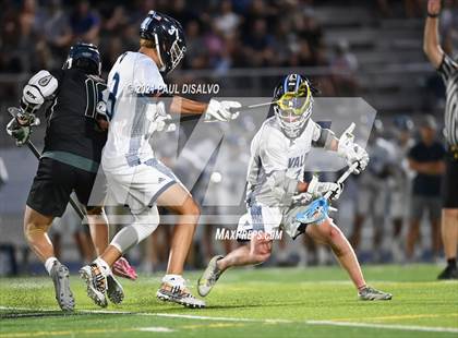 Thumbnail 2 in Mountain Vista vs. Valor Christian (CHSAA 5A State Final) photogallery.